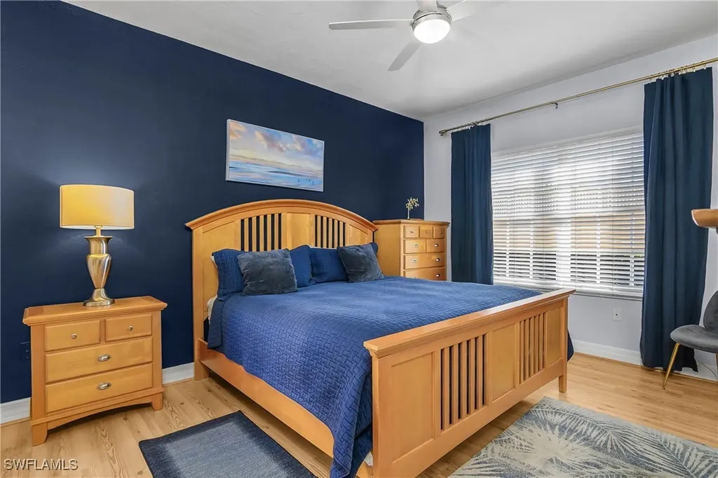 451 Bayfront Place Naples FL 34102