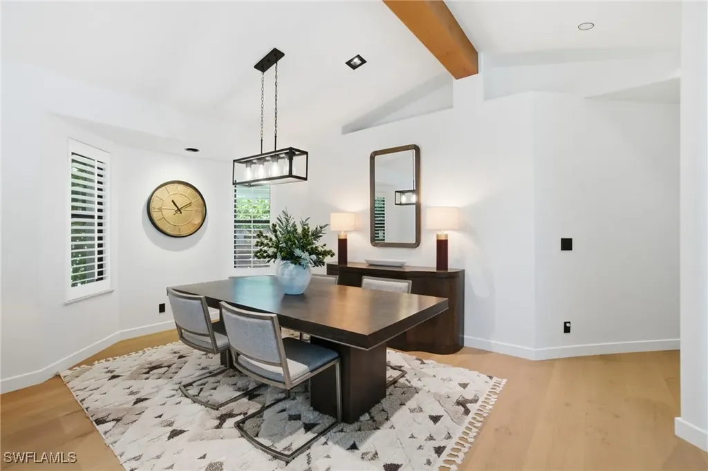 1506 Jewel Box Avenue Naples FL 34102