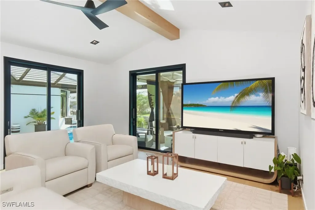1506 Jewel Box Avenue Naples FL 34102