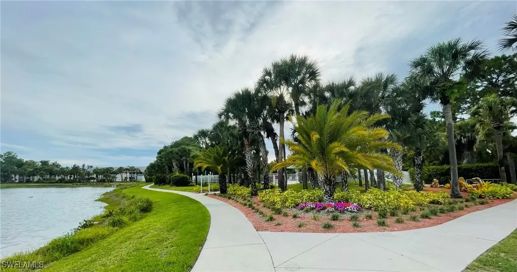 153 Gabriel Circle Naples FL 34104