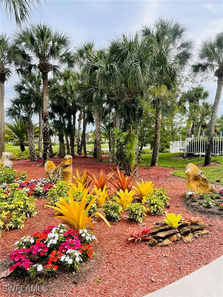 153 Gabriel Circle Naples FL 34104
