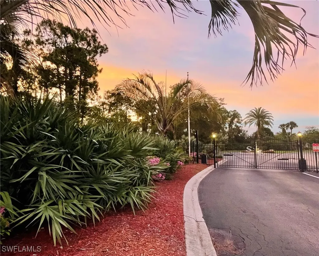 153 Gabriel Circle Naples FL 34104