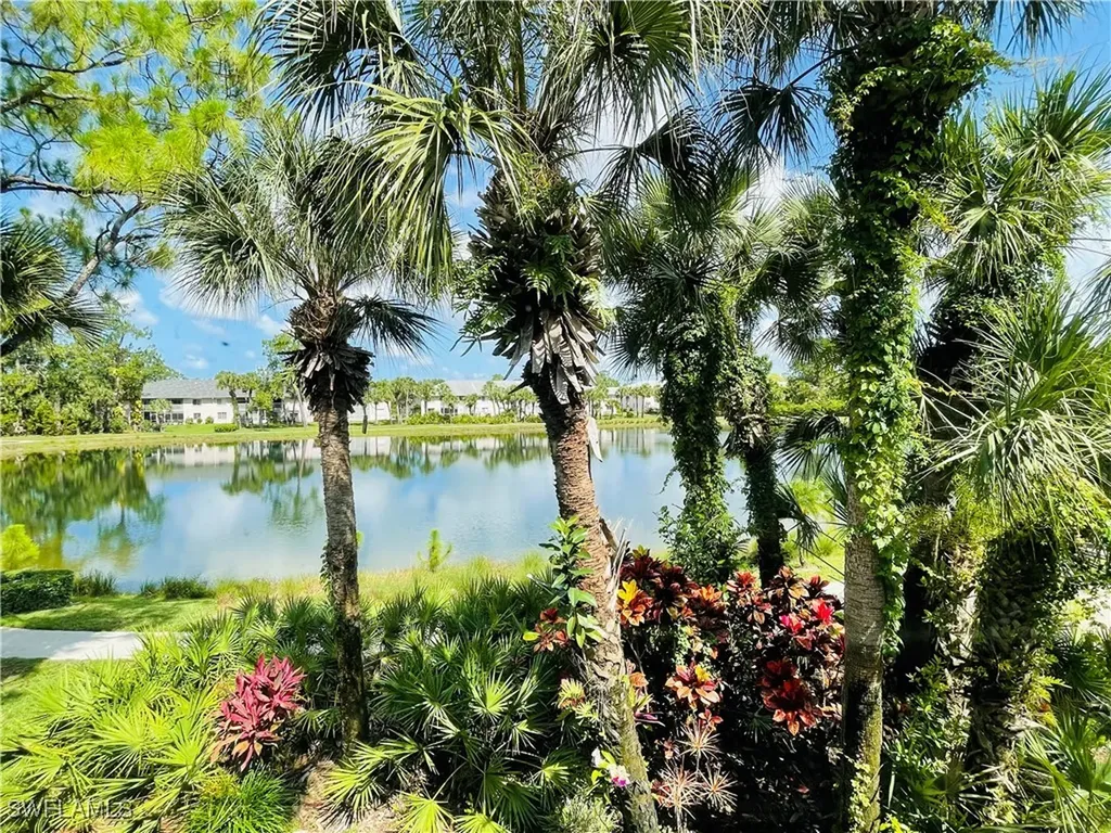 153 Gabriel Circle Naples FL 34104