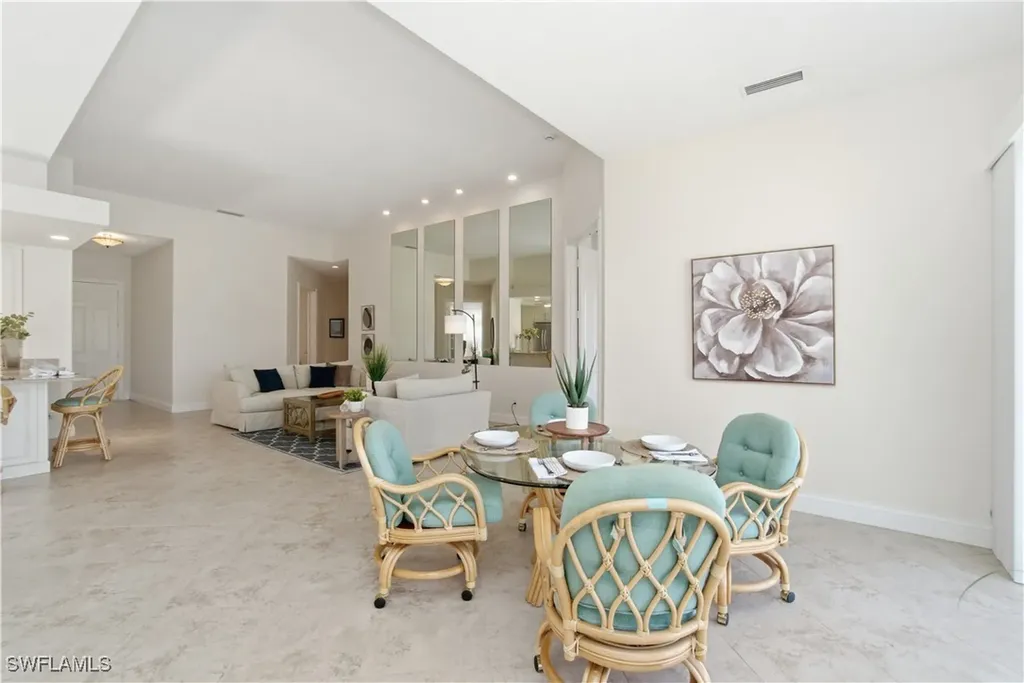 3221 Benicia Court Naples FL 34109