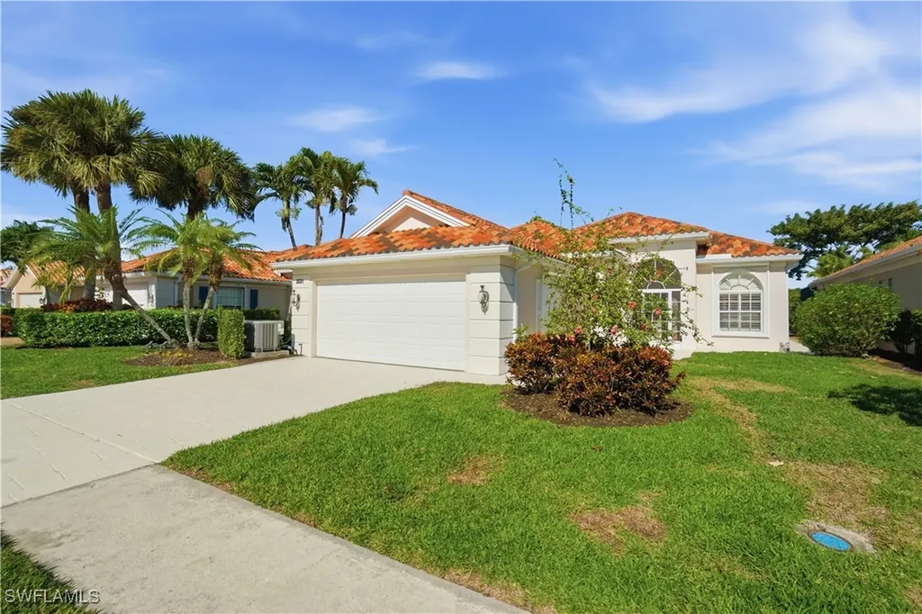 3221 Benicia Court Naples FL 34109