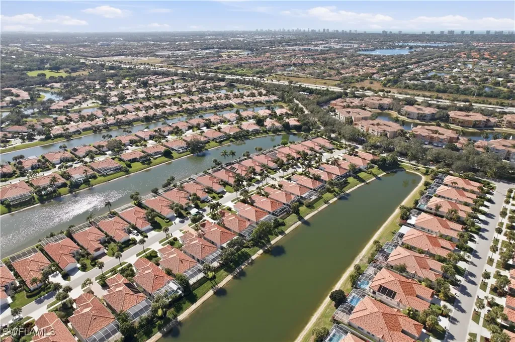 3221 Benicia Court Naples FL 34109