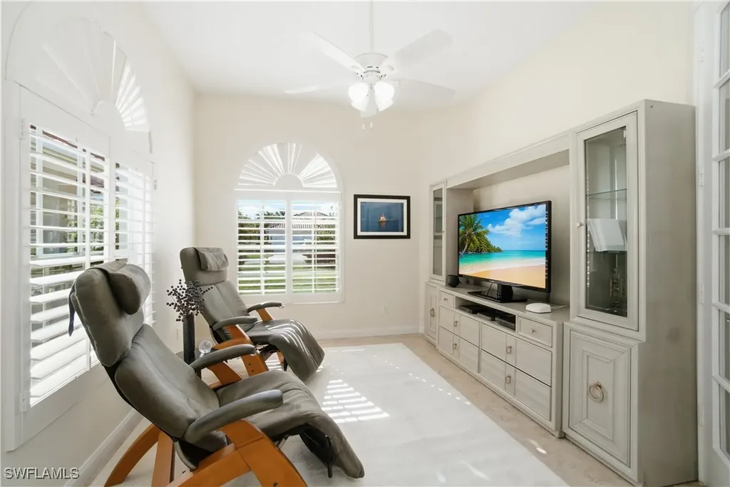 3221 Benicia Court Naples FL 34109