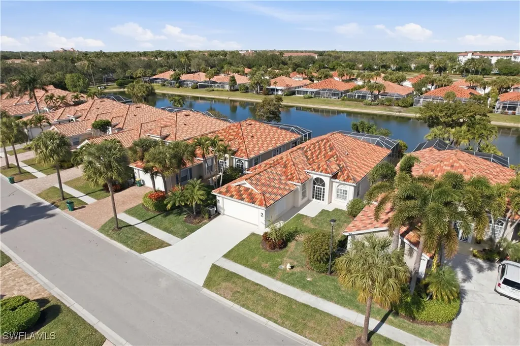3221 Benicia Court Naples FL 34109