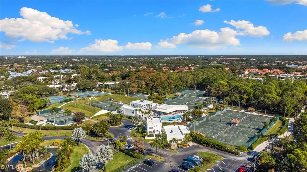 3324 Olympic Drive Naples FL 34105