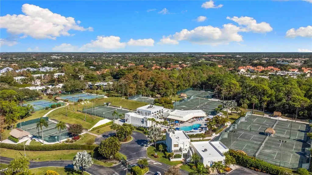 3324 Olympic Drive Naples FL 34105