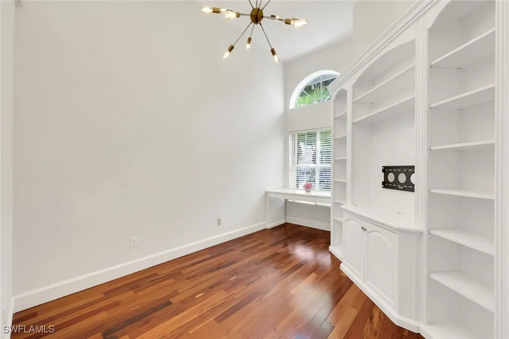 123 Napa Ridge Way Naples FL 34119