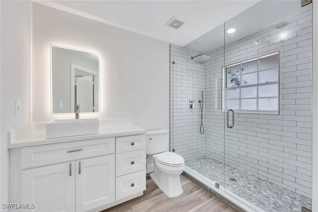 123 Napa Ridge Way Naples FL 34119