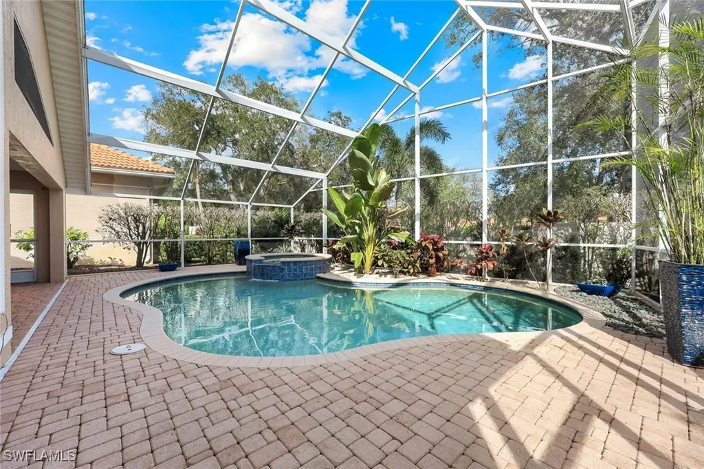 123 Napa Ridge Way Naples FL 34119