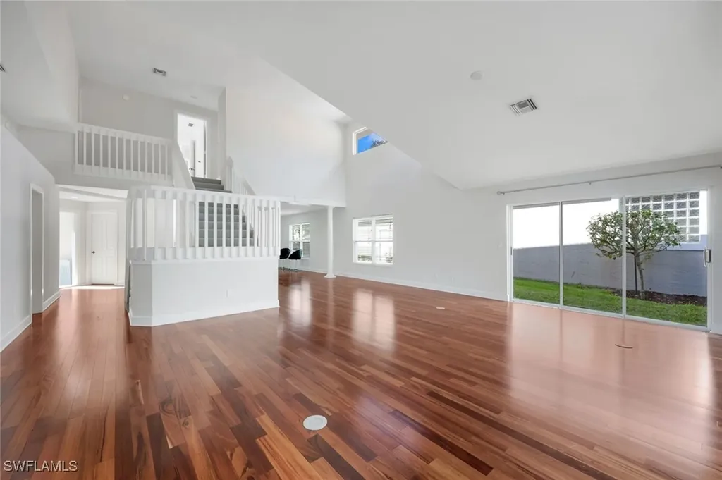 123 Napa Ridge Way Naples FL 34119