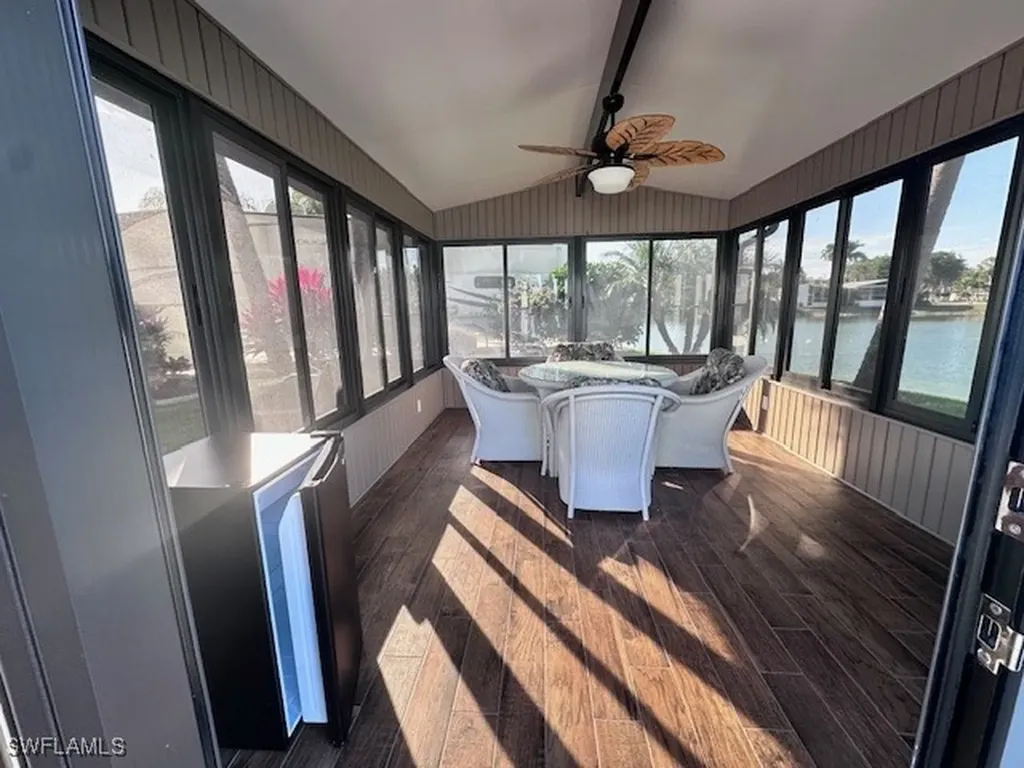 1099 Opal Lake Point Naples FL 34114