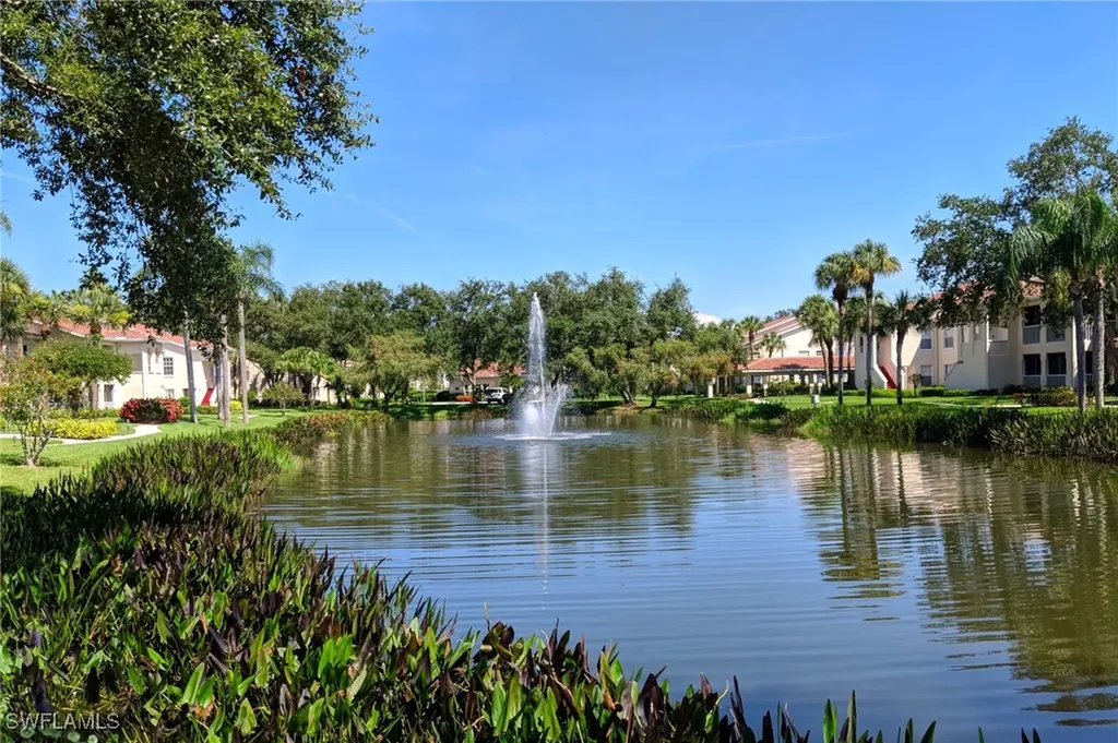 102 Siena Way Naples FL 34119