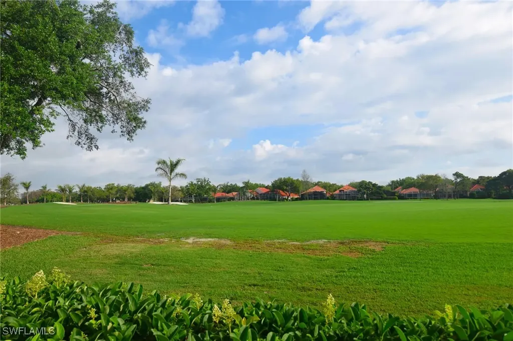 102 Siena Way Naples FL 34119