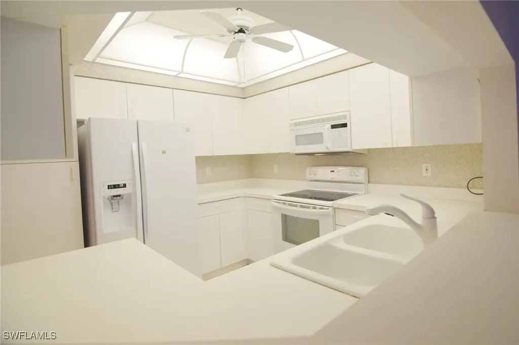 102 Siena Way Naples FL 34119