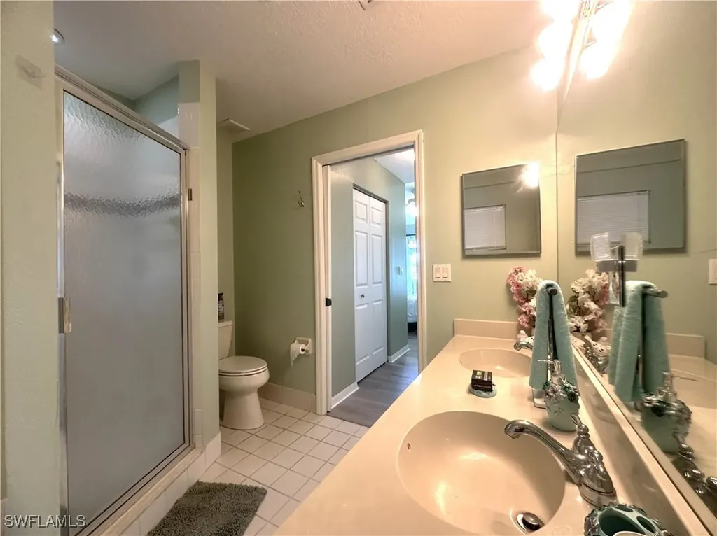 6880 Huntington Lakes Circle Naples FL 34119