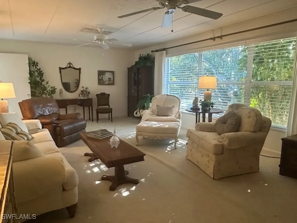 1261 Pine Ridge Road Naples FL 34108