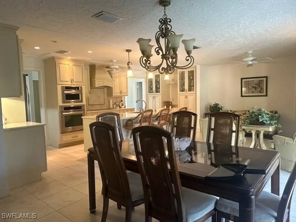 1261 Pine Ridge Road Naples FL 34108