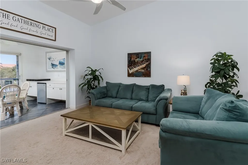 6660 Beach Resort Drive Naples FL 34114