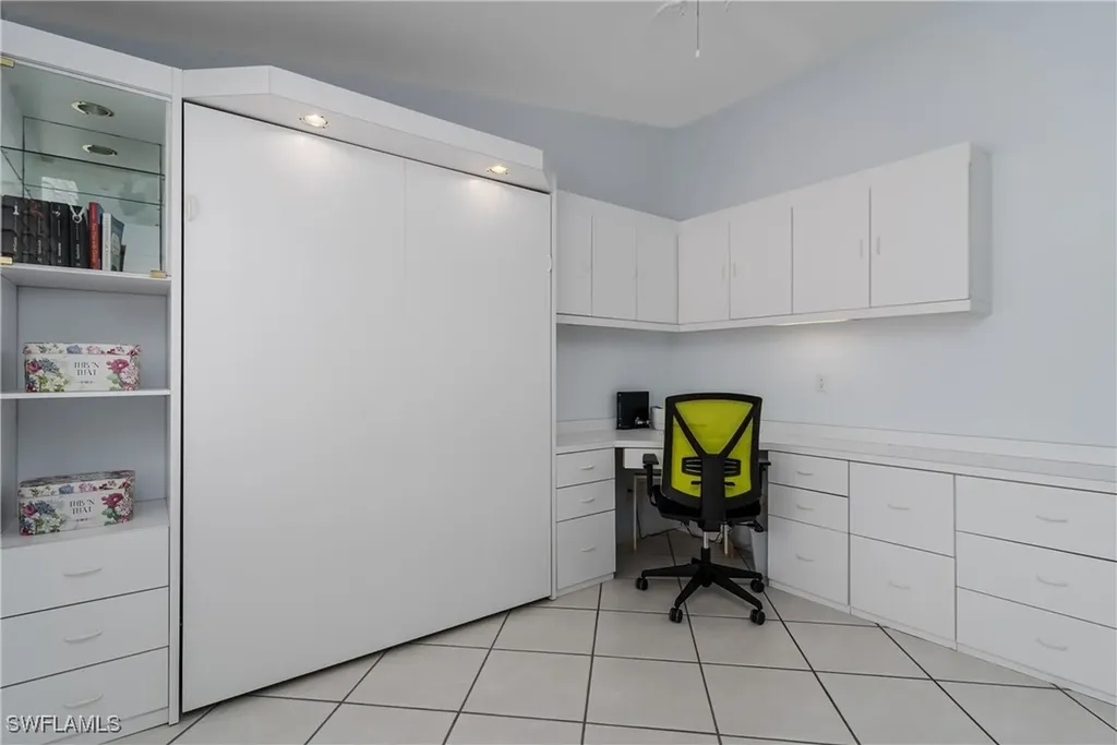 6660 Beach Resort Drive Naples FL 34114