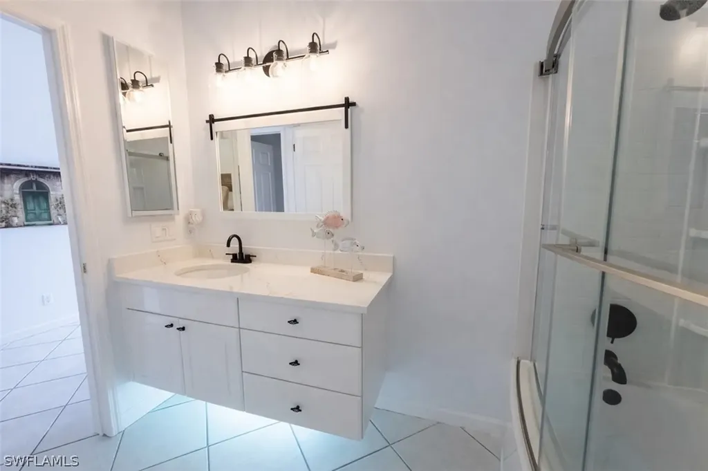 6660 Beach Resort Drive Naples FL 34114