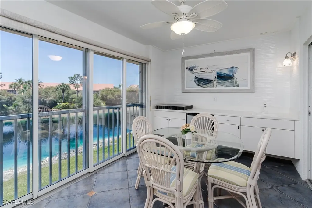 6660 Beach Resort Drive Naples FL 34114