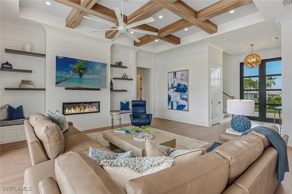 920 Iris Court Marco Island FL 34145