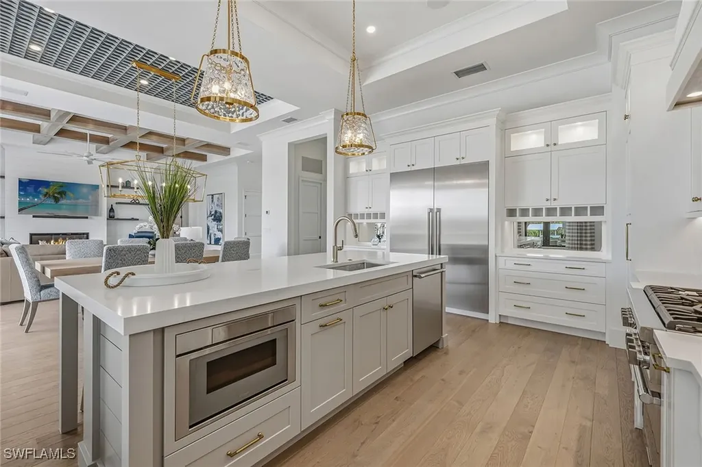 920 Iris Court Marco Island FL 34145