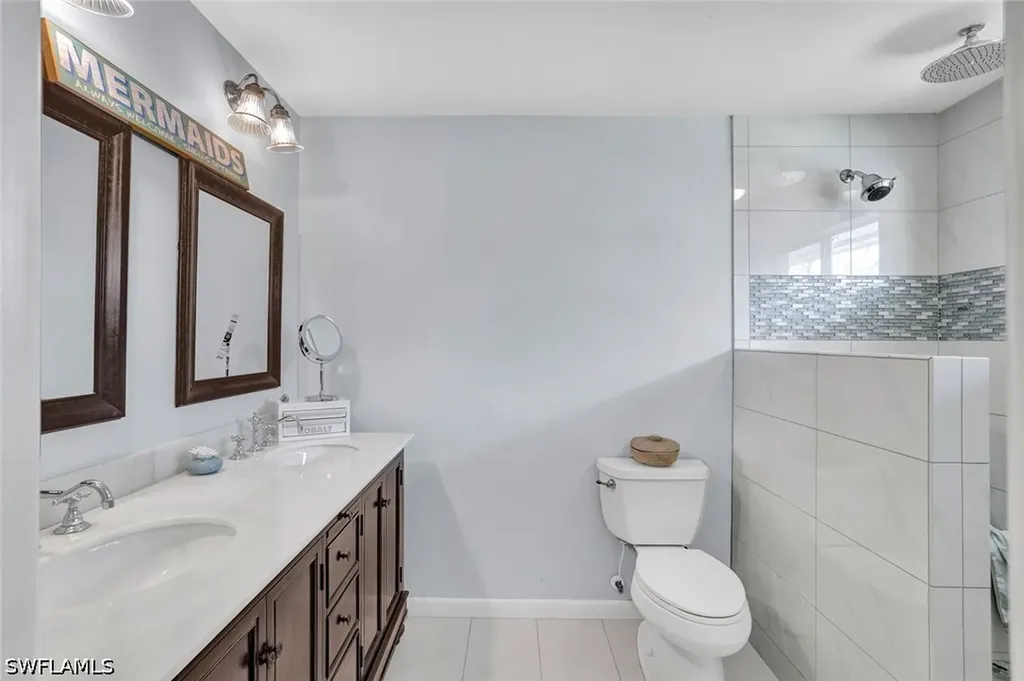 208 Baltusrol Drive Naples FL 34113