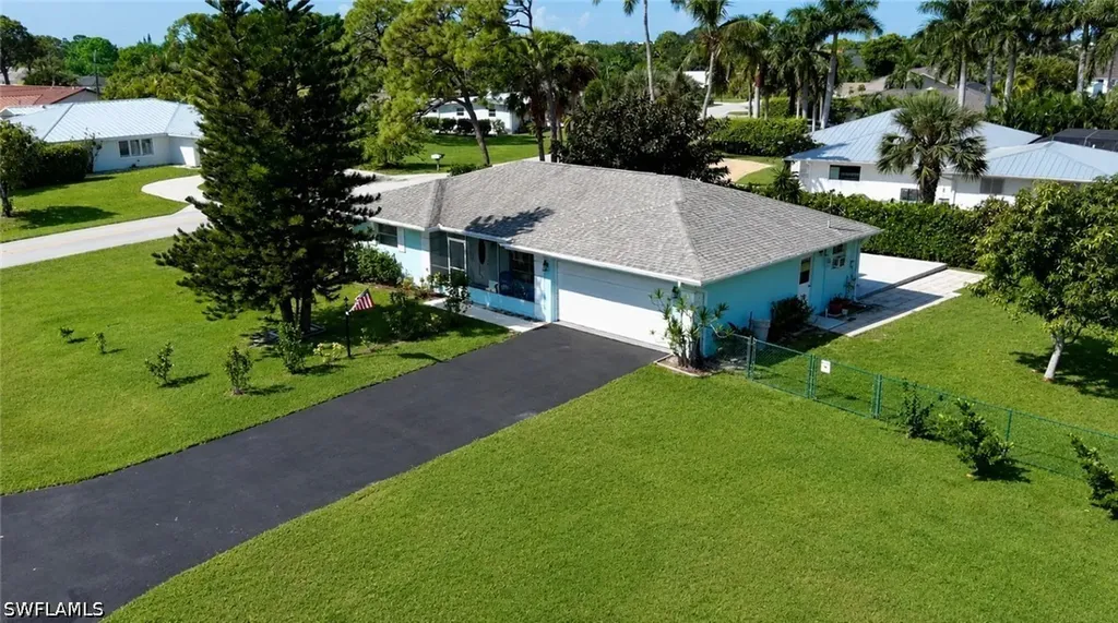 105 Valley Drive Bonita Springs FL 34134