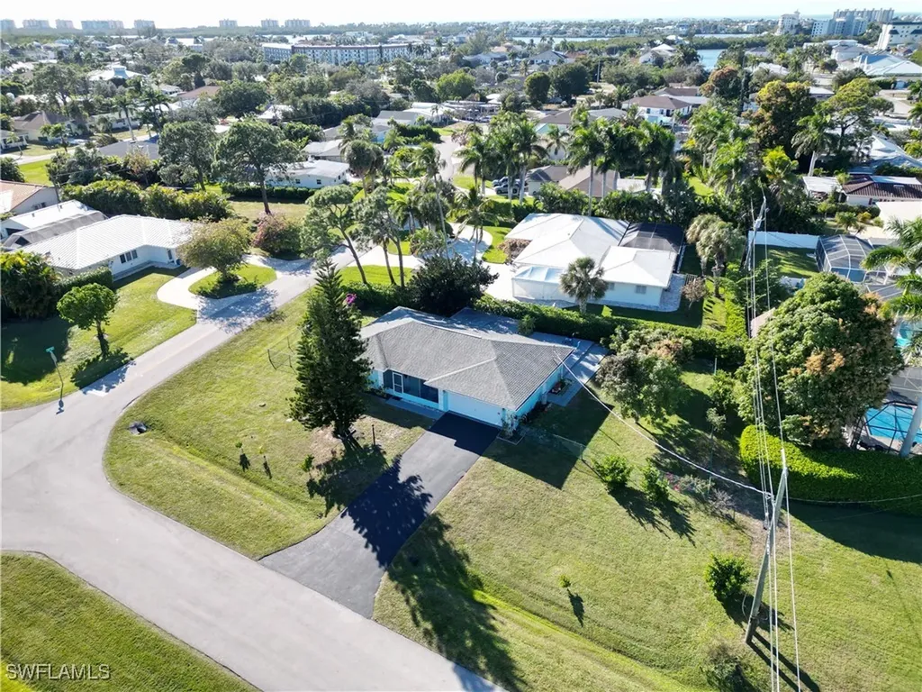 105 Valley Drive Bonita Springs FL 34134