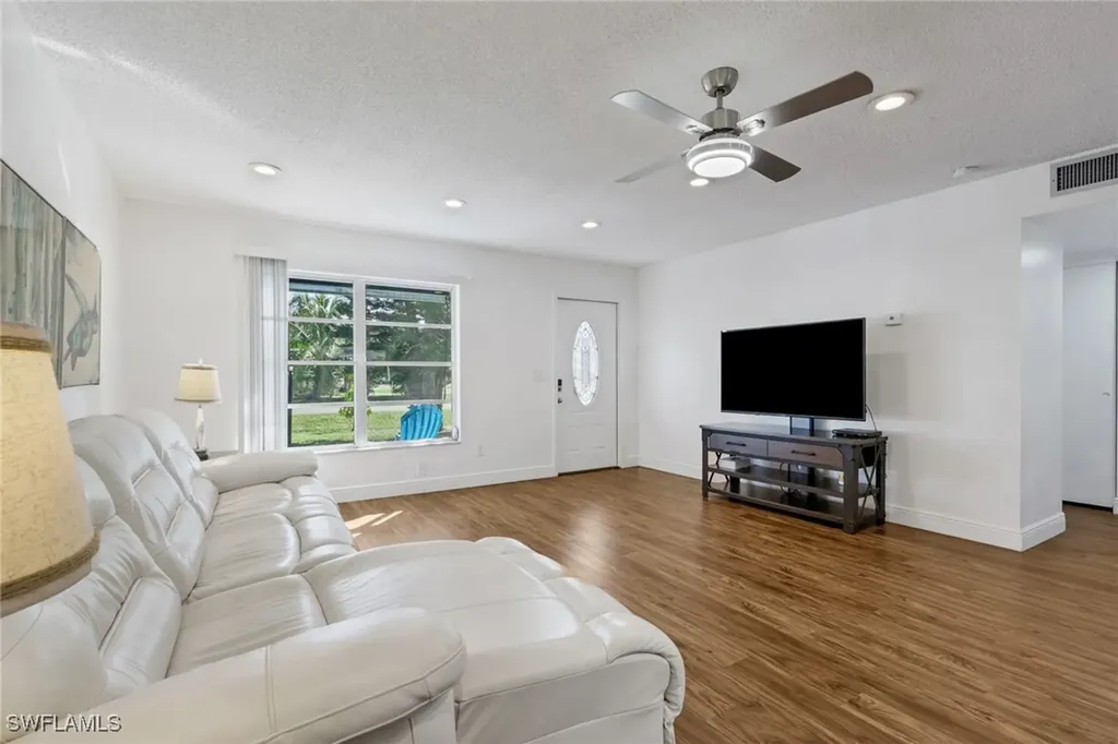 105 Valley Drive Bonita Springs FL 34134