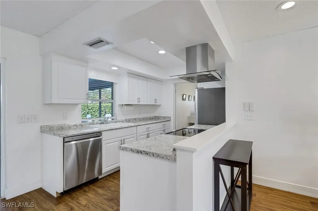 105 Valley Drive Bonita Springs FL 34134