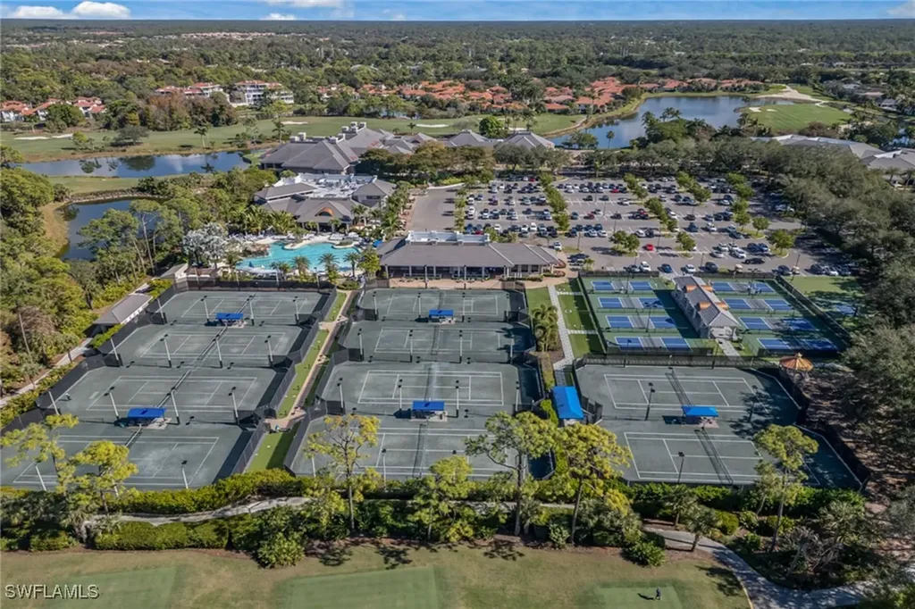 2243 Residence Circle Naples FL 34105