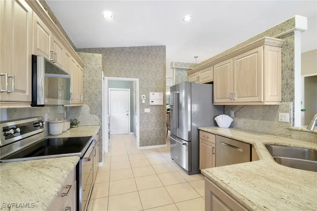 17999 Modena Road Miromar Lakes FL 33913