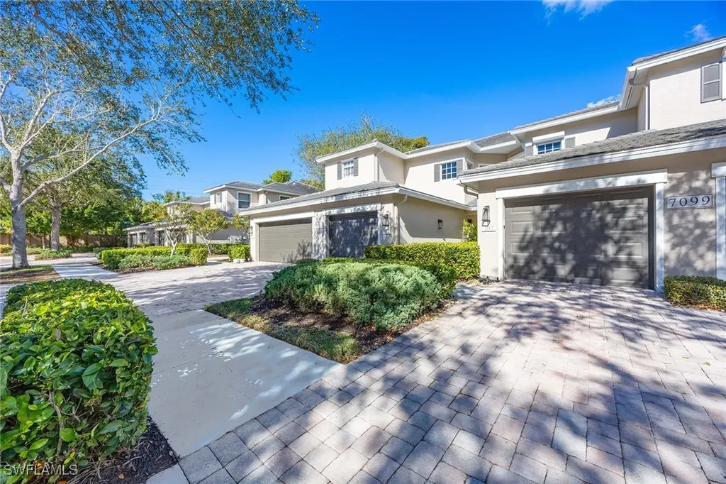7099 Pond Cypress Court Naples FL 34109