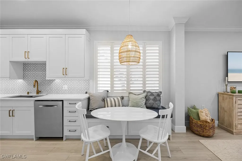 7099 Pond Cypress Court Naples FL 34109