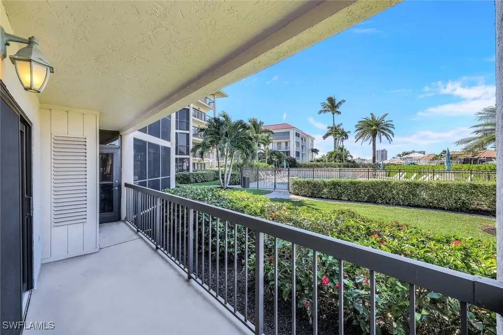 845 Collier Court Marco Island FL 34145