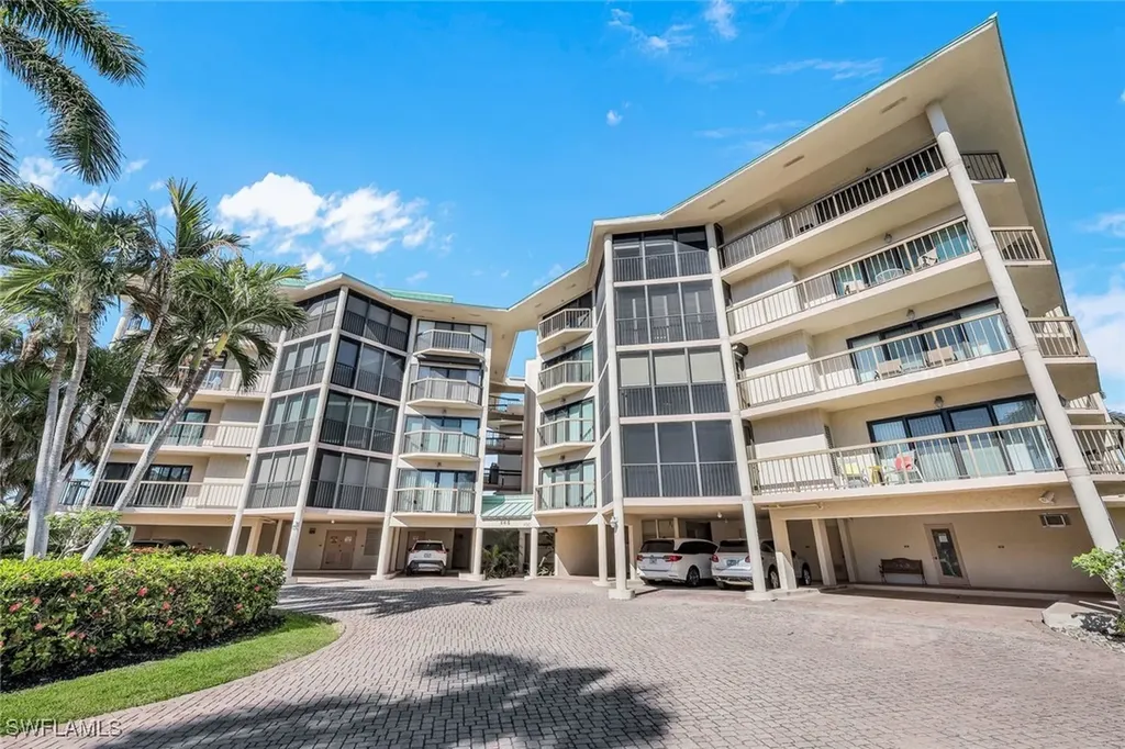845 Collier Court Marco Island FL 34145