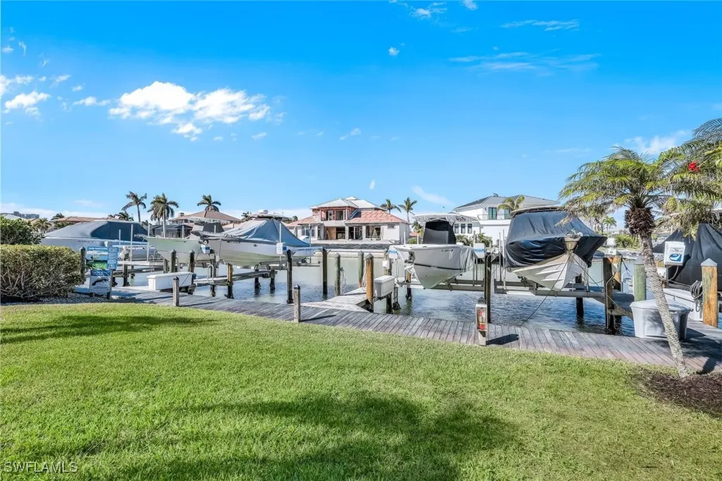 845 Collier Court Marco Island FL 34145