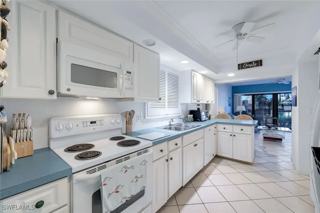 845 Collier Court Marco Island FL 34145