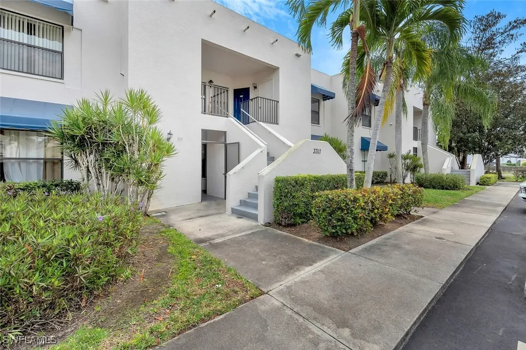 3311 Europa Drive Naples FL 34105