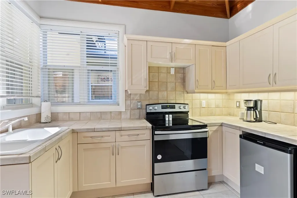 3791 Bay Creek Drive Bonita Springs FL 34134