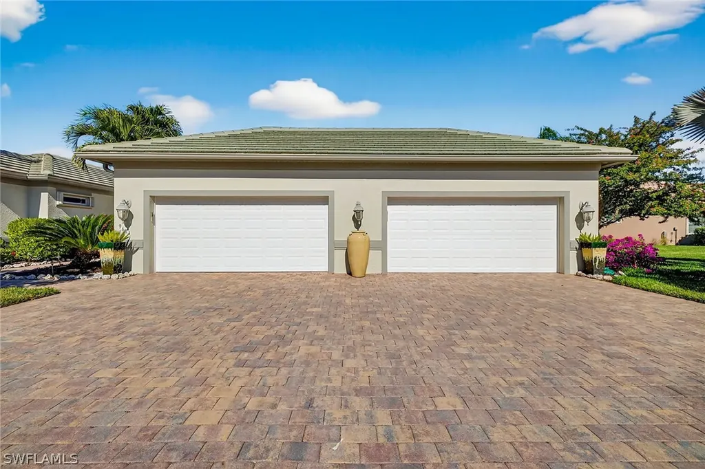 9684 Cobalt Cove Circle Naples FL 34120