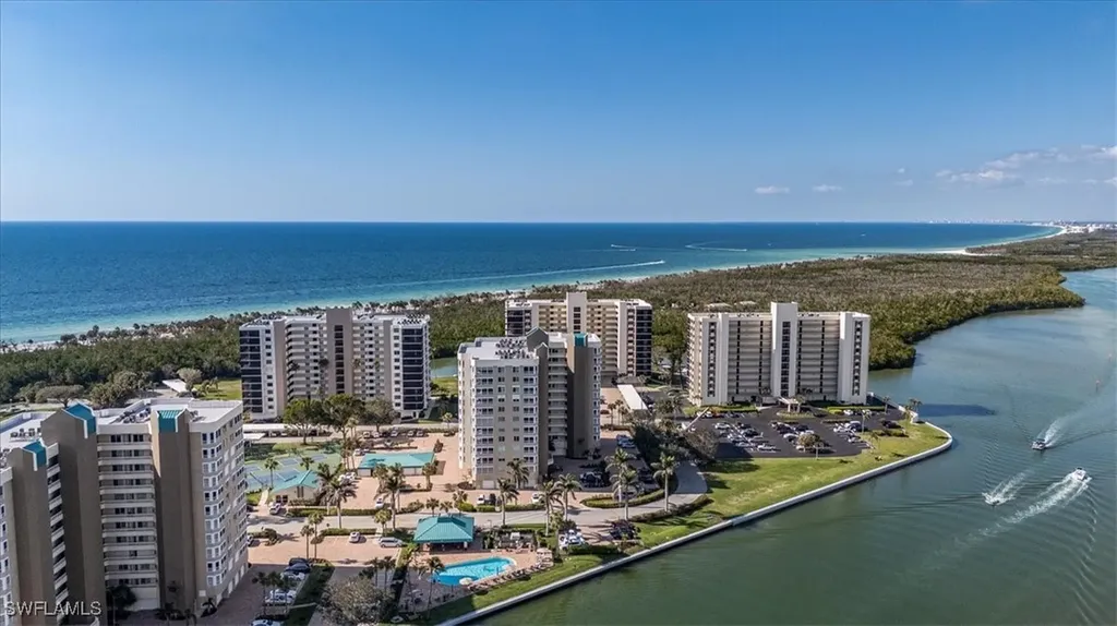 21 Bluebill Avenue Naples FL 34108