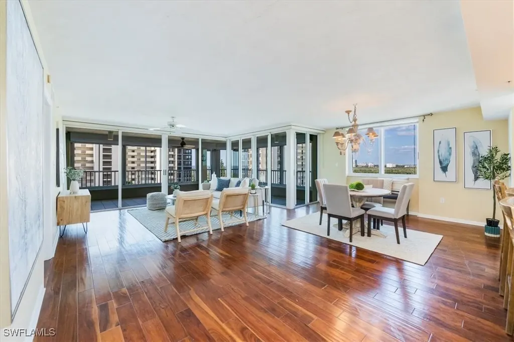 21 Bluebill Avenue Naples FL 34108