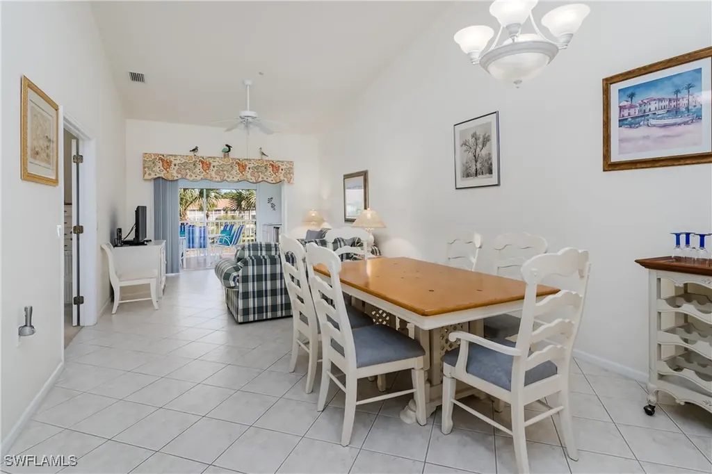 6810 Beach Resort Drive Naples FL 34114